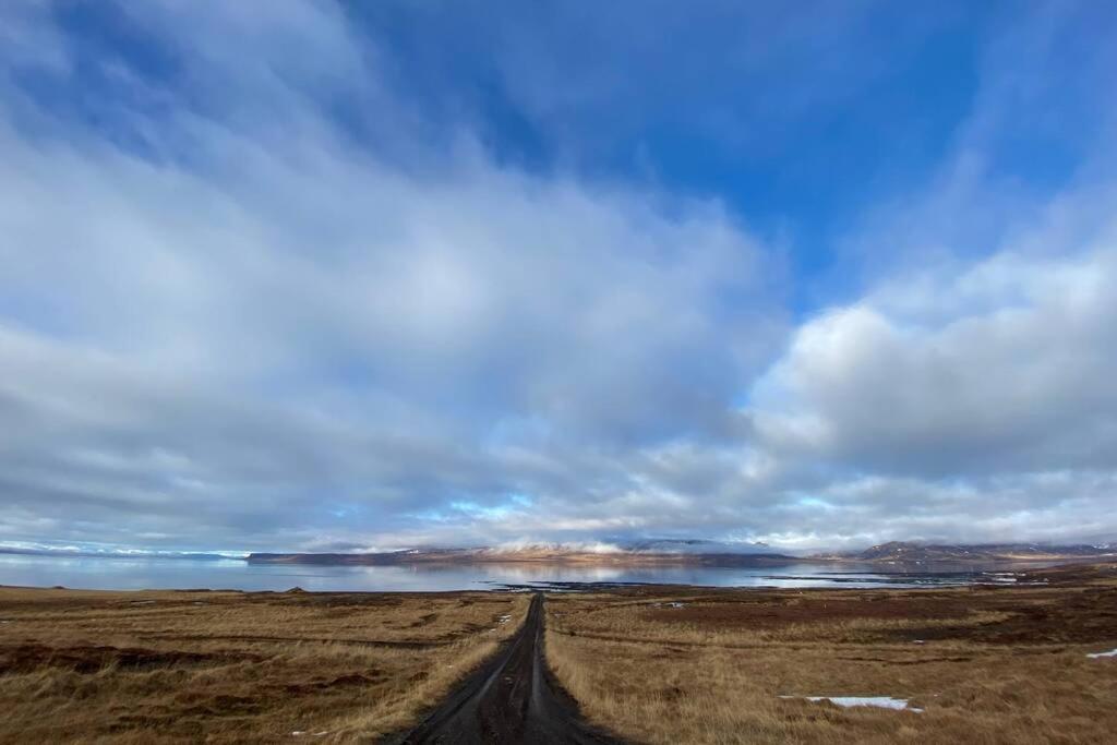Ljarskogar Lodge Hjartharholtskirkja Exteriér fotografie