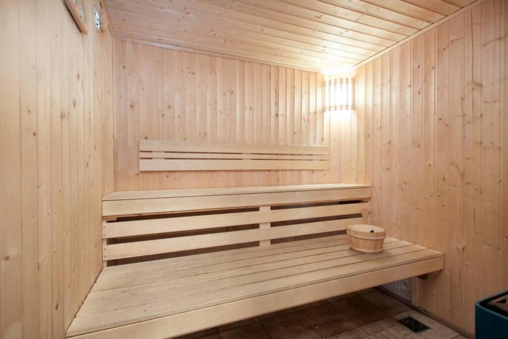 Ljarskogar Lodge Hjartharholtskirkja Exteriér fotografie